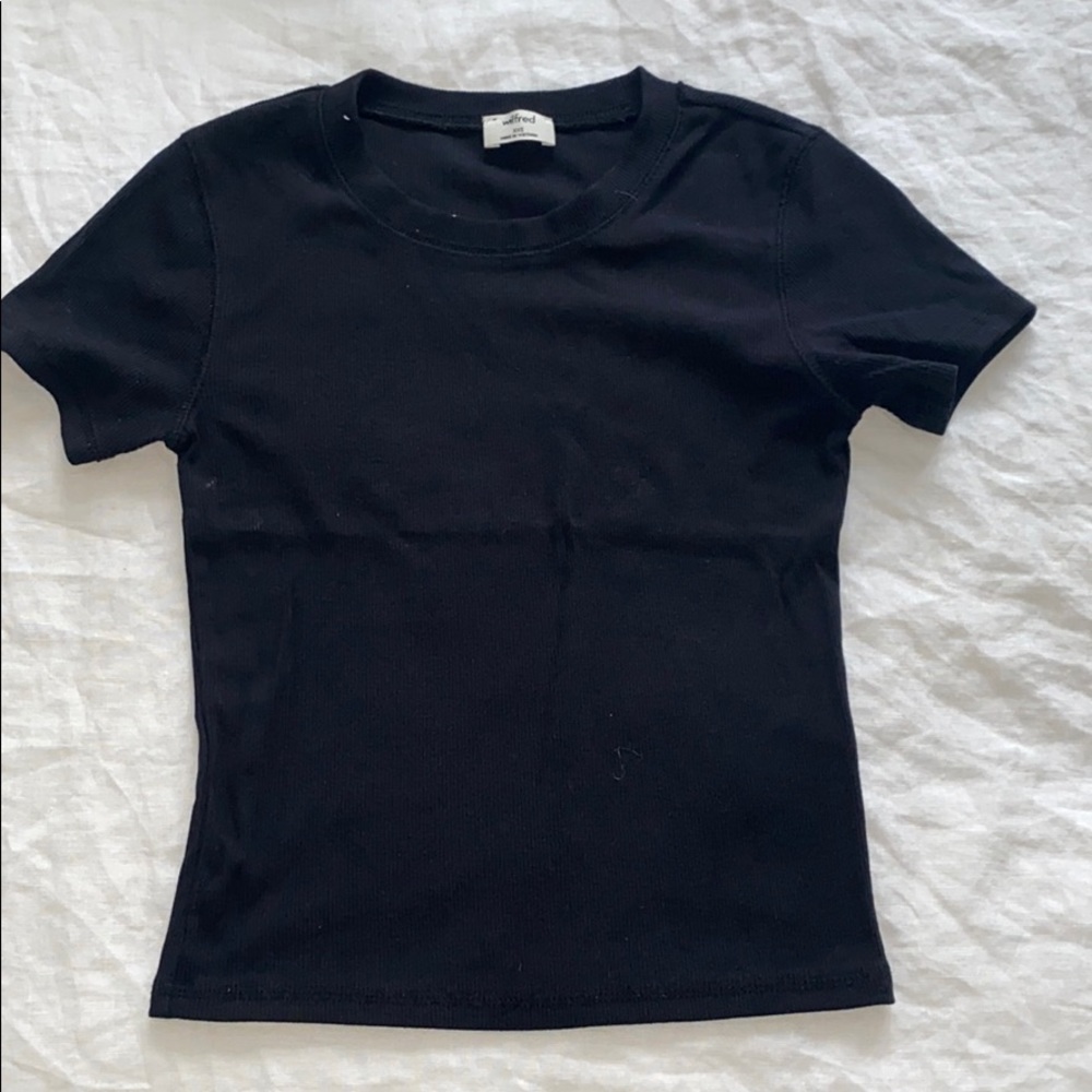 Wilfred T Shirts black and white